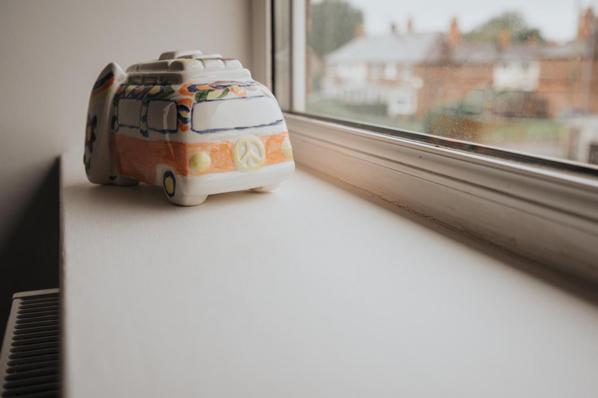 הוילה ווית'נשו Shawe House - 10 Minute Mcr Airport - Free Parking חדר תמונה